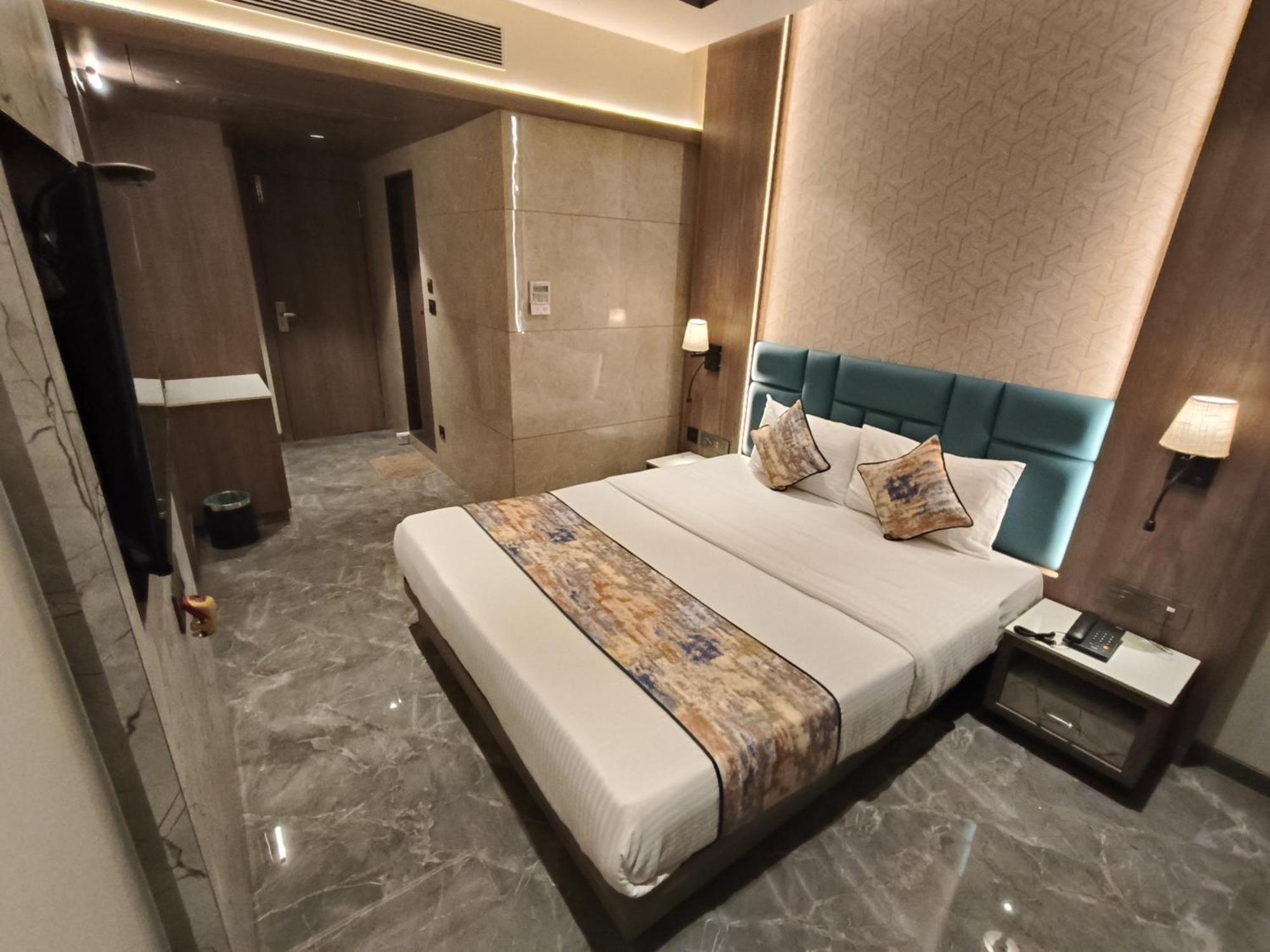 Hotel Dream Residency